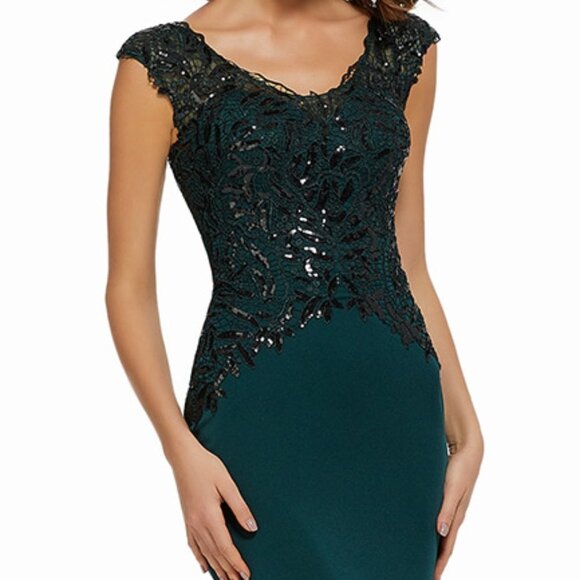 SALE NWT MGNY by Mori Lee 72014 Lace Appliques Evening Dress Emerald size 4 - Picture 3 of 5